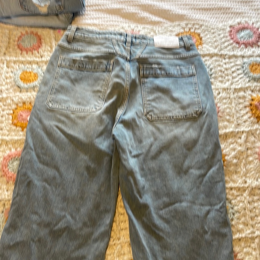 Closed with love size 30